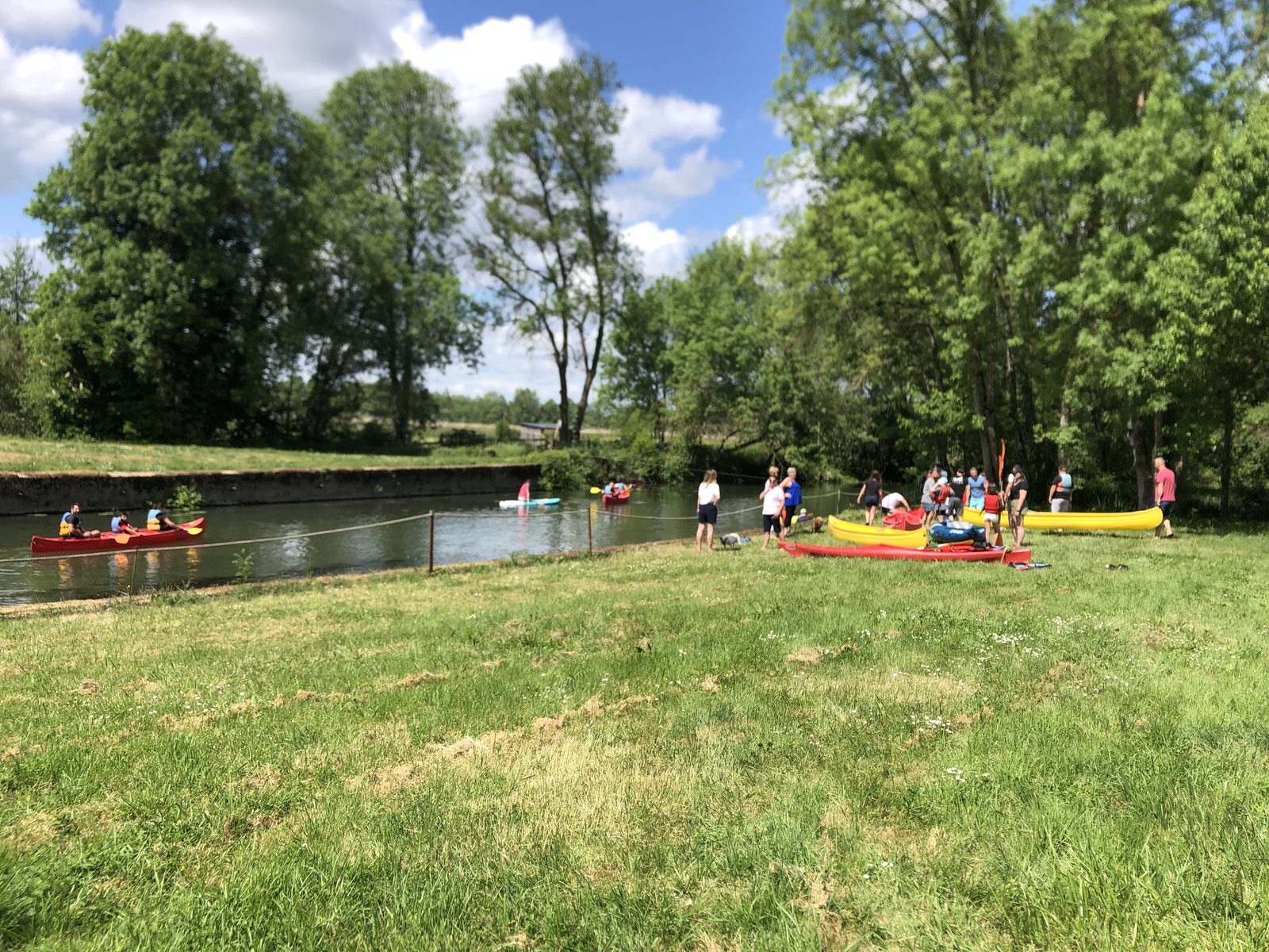 Descente en canoë sur le Loir