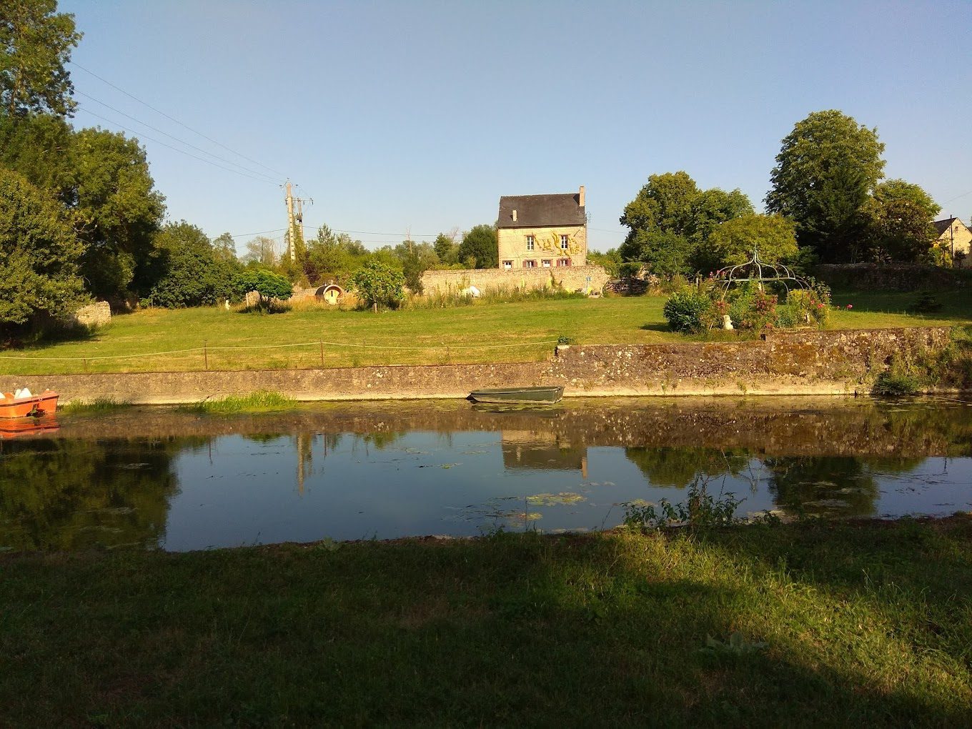 Vue sur le Loir et ses rives